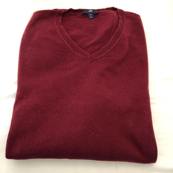GAP Other - Gap Lightweight V-Neck Sweater